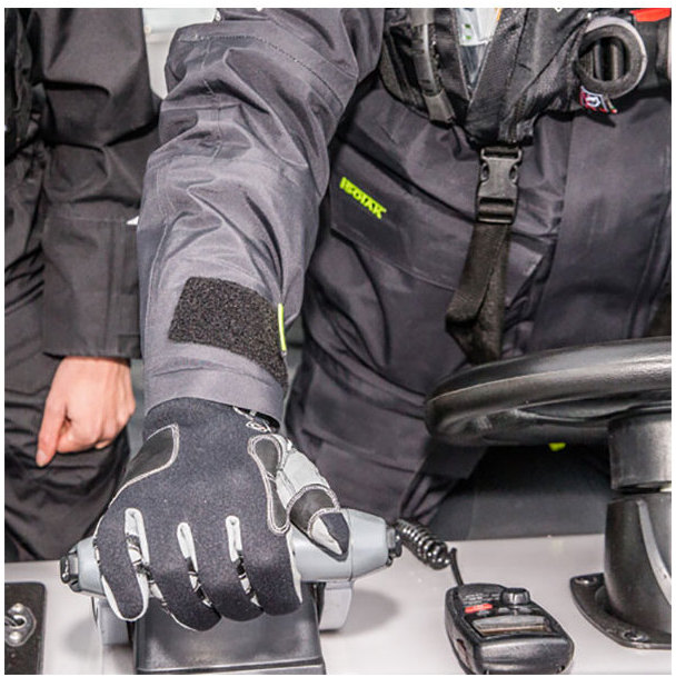 2026 Crewsaver 3mm Tri-Season Gloves Black 6952