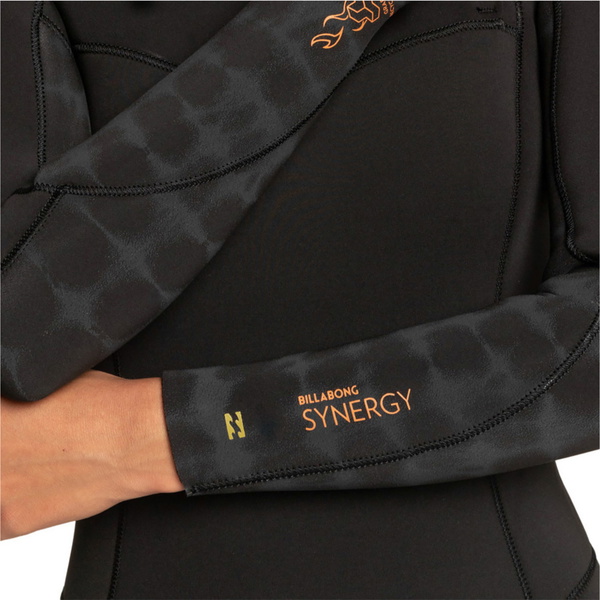 2021 Billabong Donne Synergy 5/4mm Back Zip Muta Z45g16 - Black Tie Dye