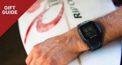 Rip Curl Search GPS 2 Surfuhr in Armygrün, eine Tech-Geschenkidee für Surfer